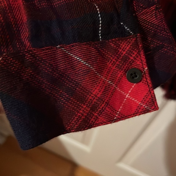 Cloth & Stone Red Plaid Raw Hem Button Up - Picture 5 of 6